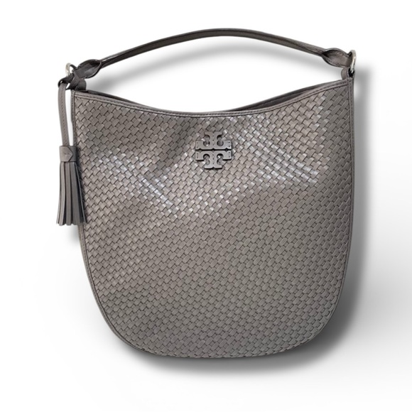 Tory Burch Handbags - Tory Burch Thea Woven Bucket Hobo in grey zinc color handbag top handle